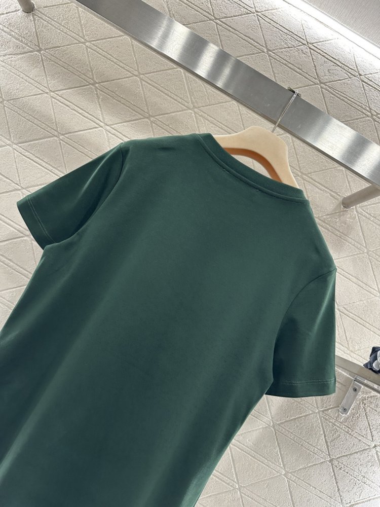 T-shirt women's фото 4