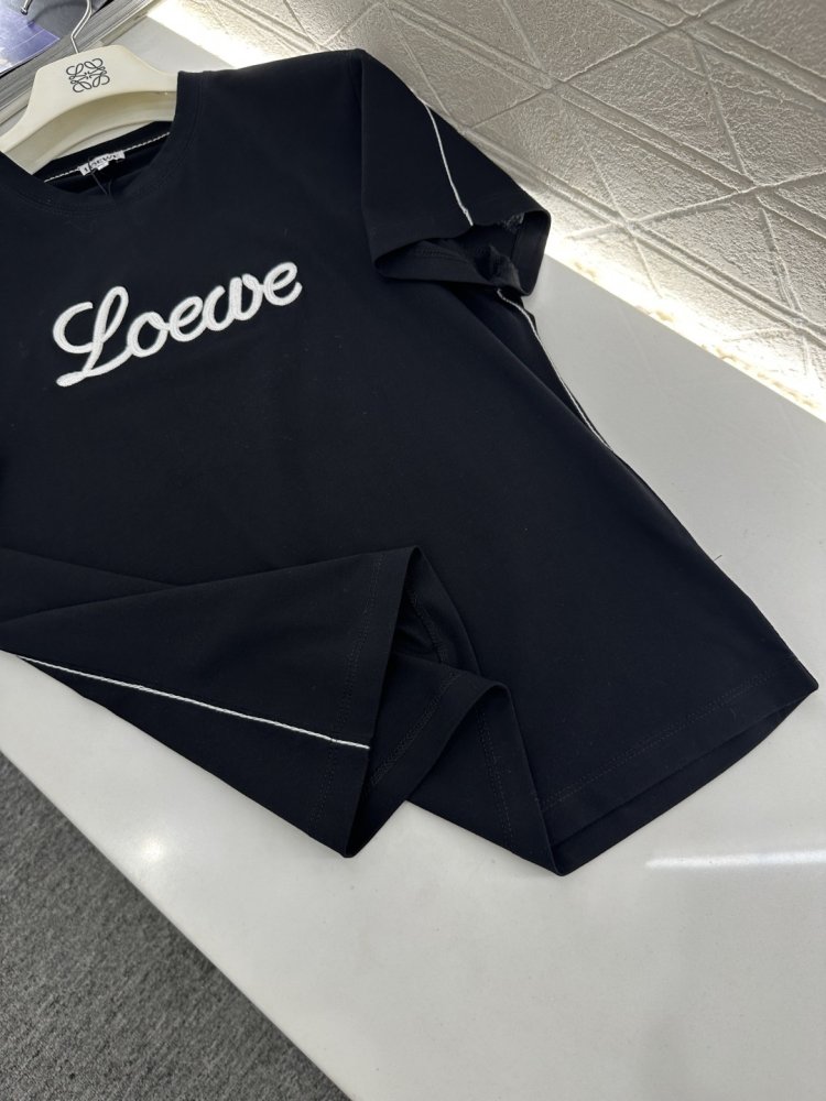 T-shirt women's фото 4