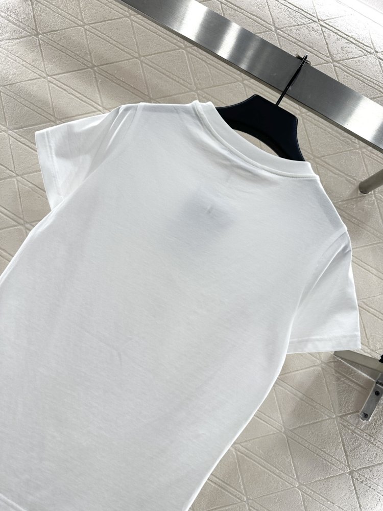 T-shirt women's фото 4