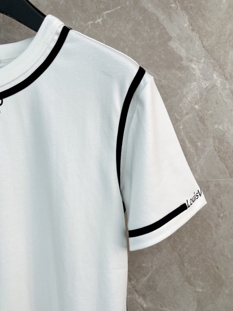 Футболка женская фото 4