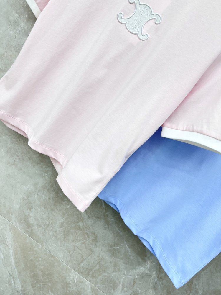 T-shirt women's фото 4