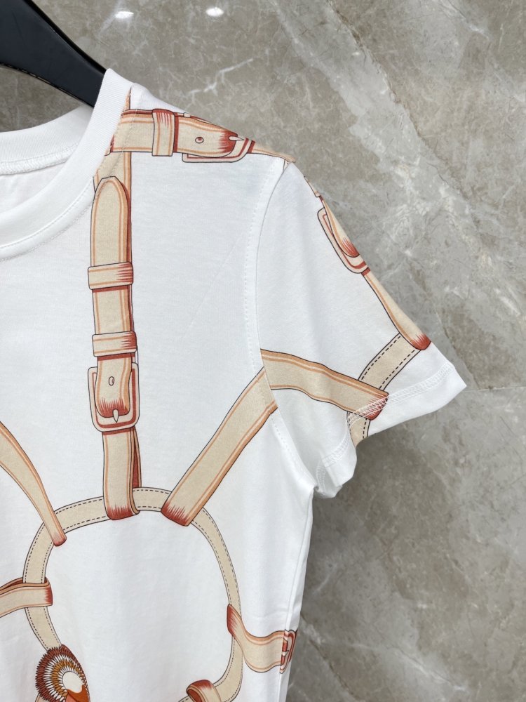 Футболка жіноча фото 4