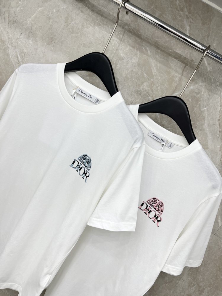 Футболка жіноча фото 4