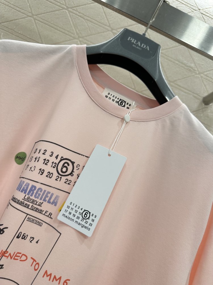 T-shirt women's фото 4