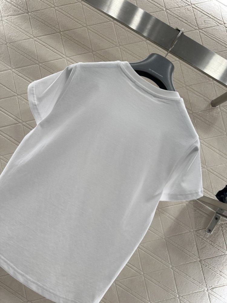 Футболка жіноча фото 4