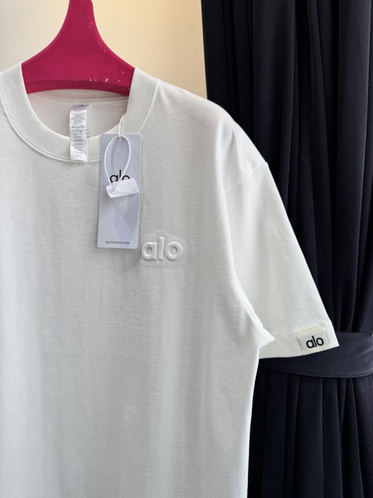 Футболка женская фото 4