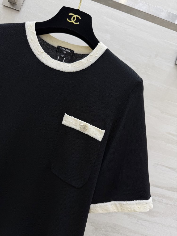 Футболка жіноча фото 5