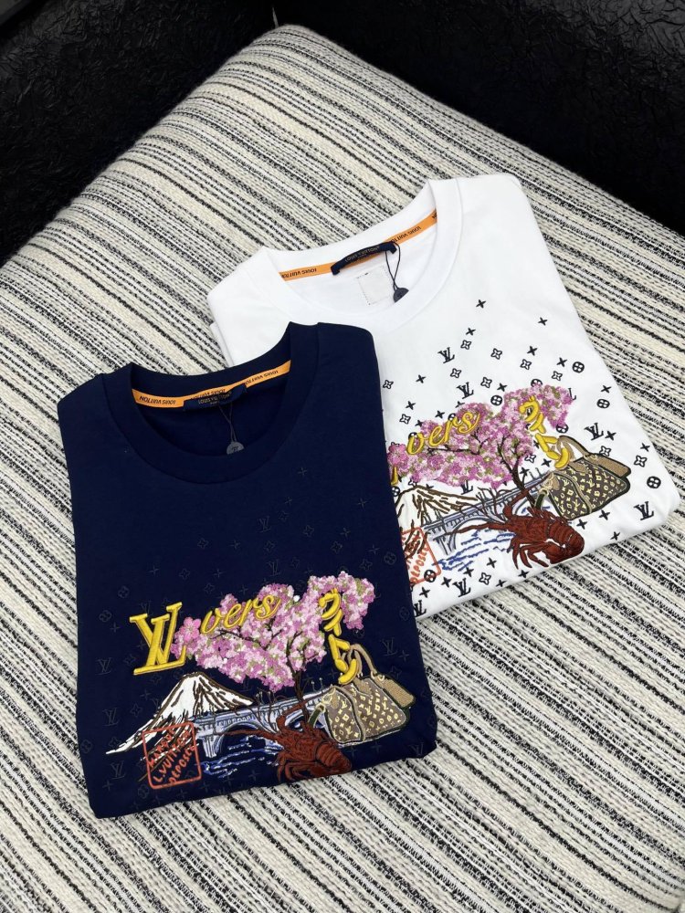 Футболка жіноча фото 5