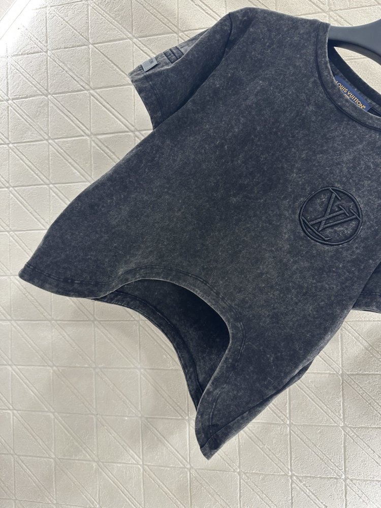 Футболка жіноча фото 5