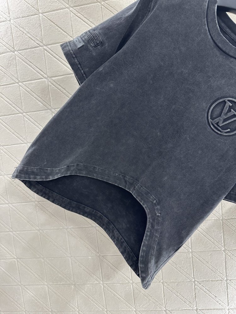 Футболка жіноча фото 5