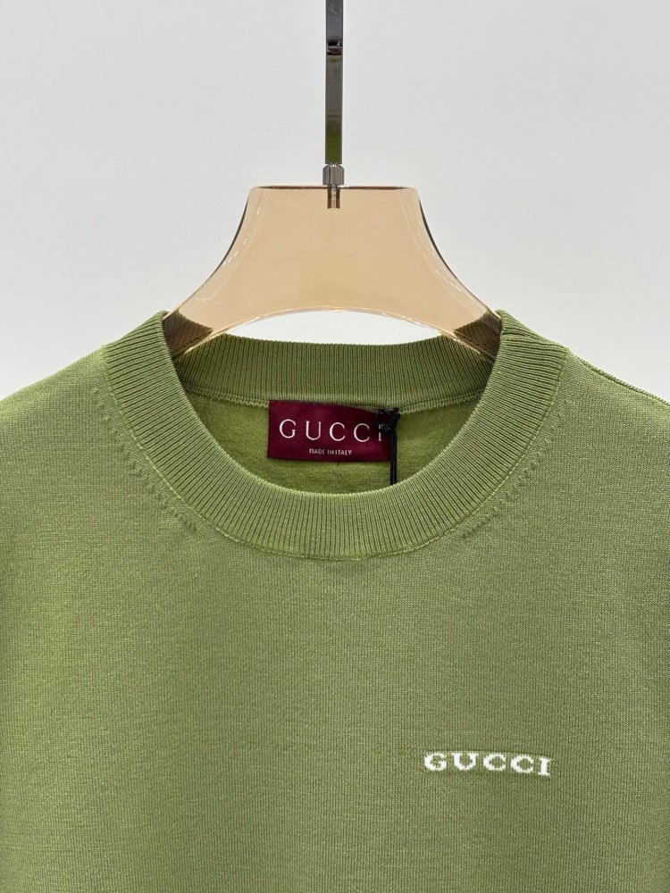 T-shirt women's фото 5