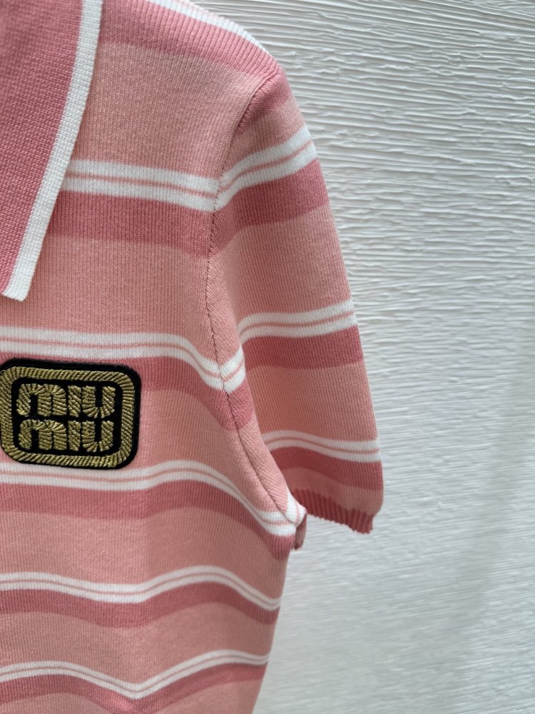 T-shirt women's фото 5