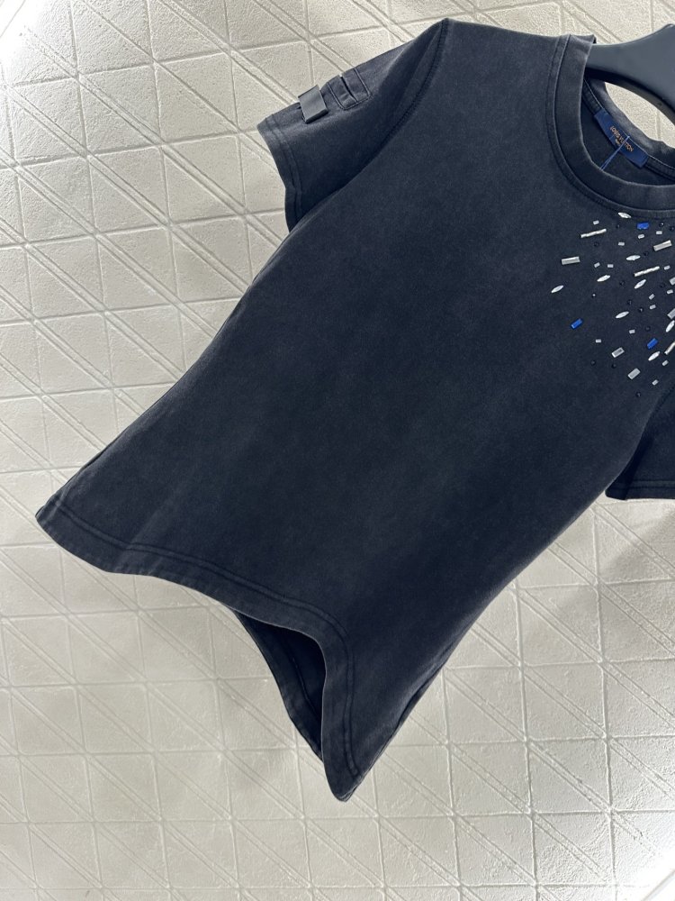 Футболка жіноча фото 5