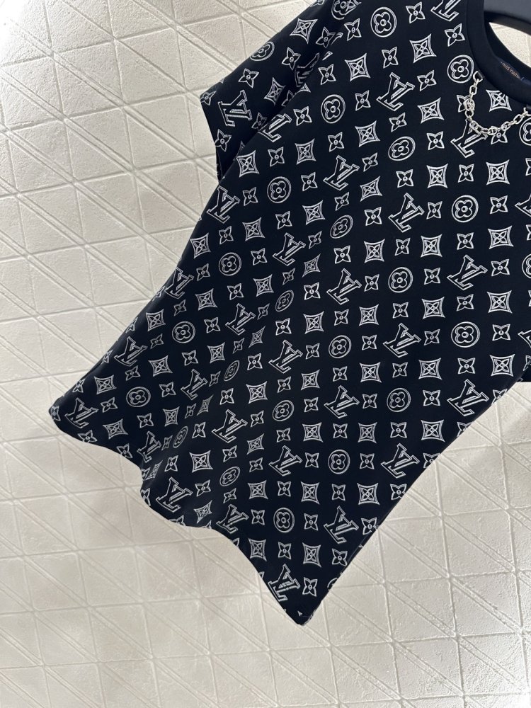 Футболка жіноча фото 5