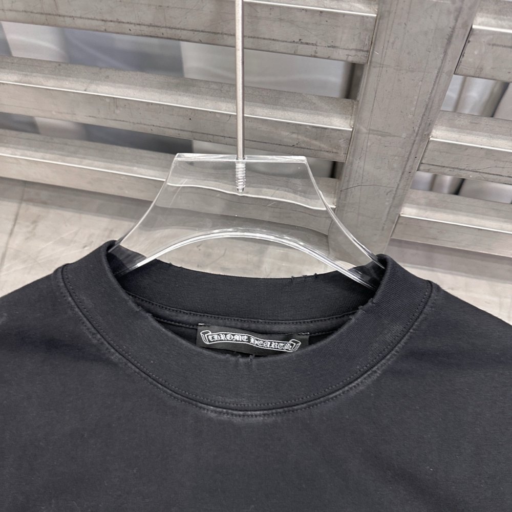 Футболка жіноча фото 5