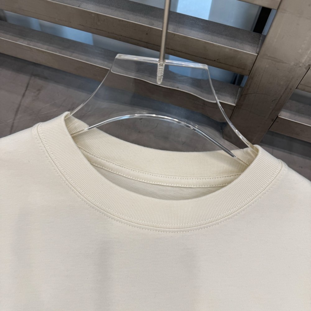 Футболка женская фото 5