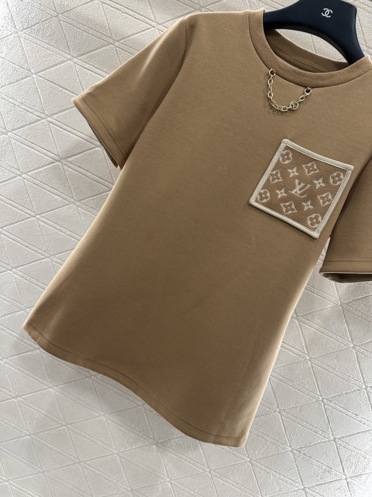 T-shirt women's фото 5