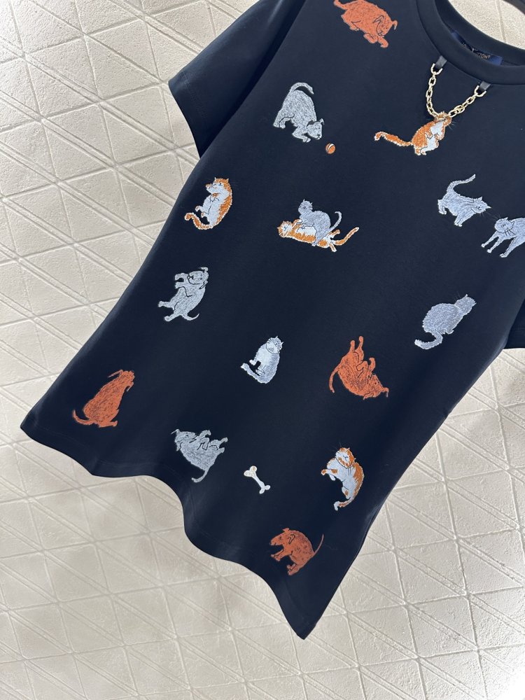 T-shirt women's фото 5