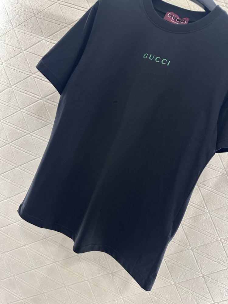 Футболка жіноча фото 5