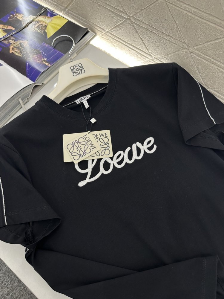 T-shirt women's фото 5