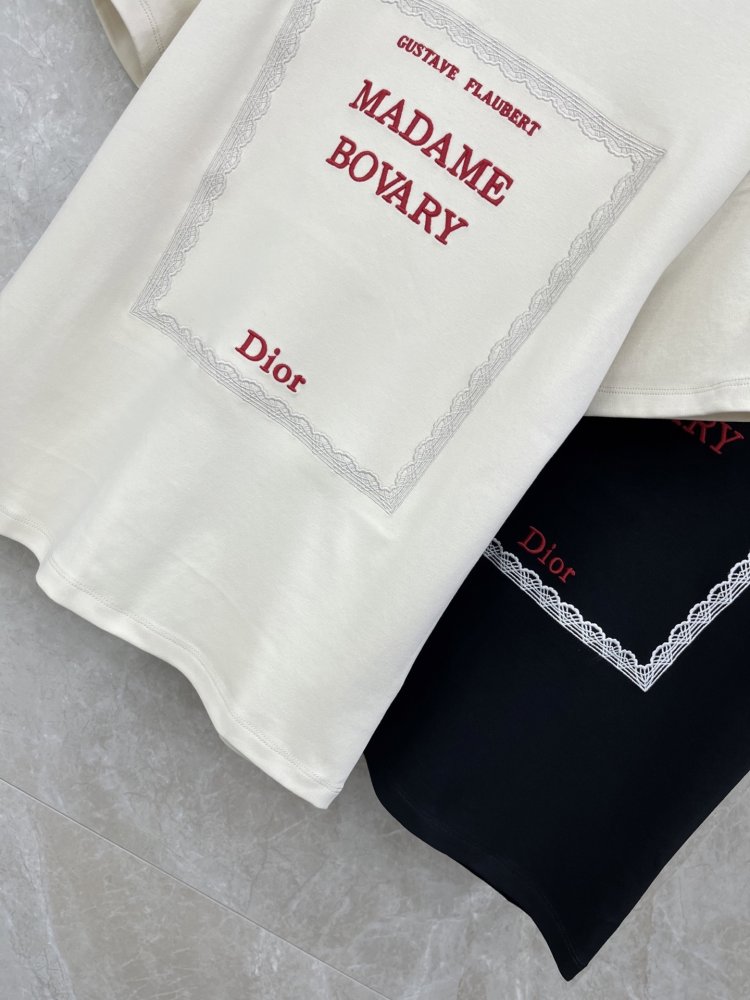 T-shirt women's фото 5