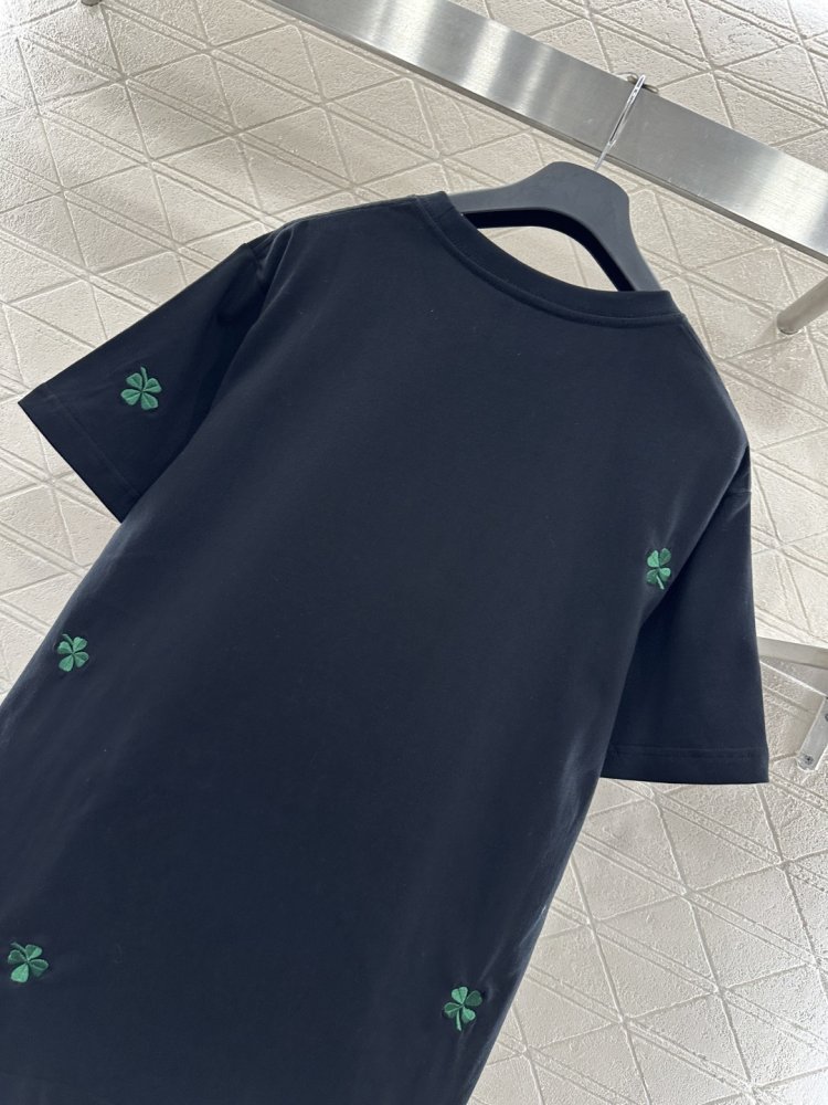 T-shirt women's фото 5