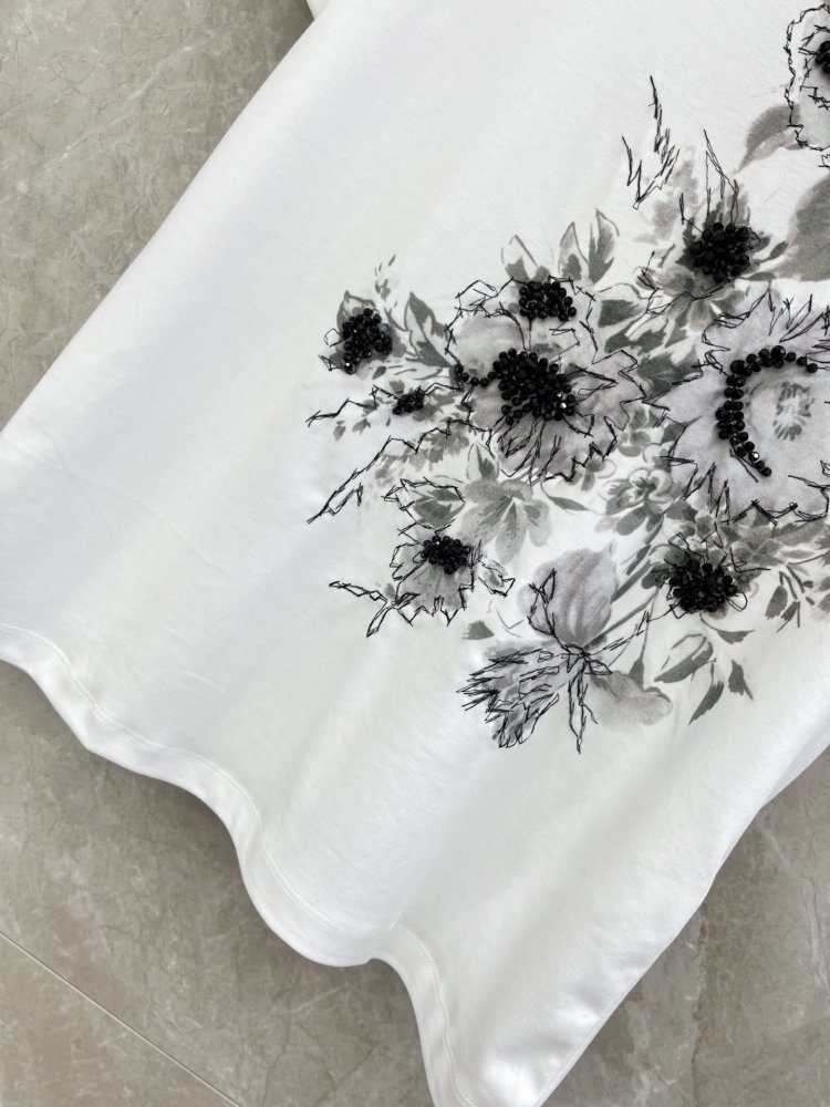 Футболка жіноча фото 5