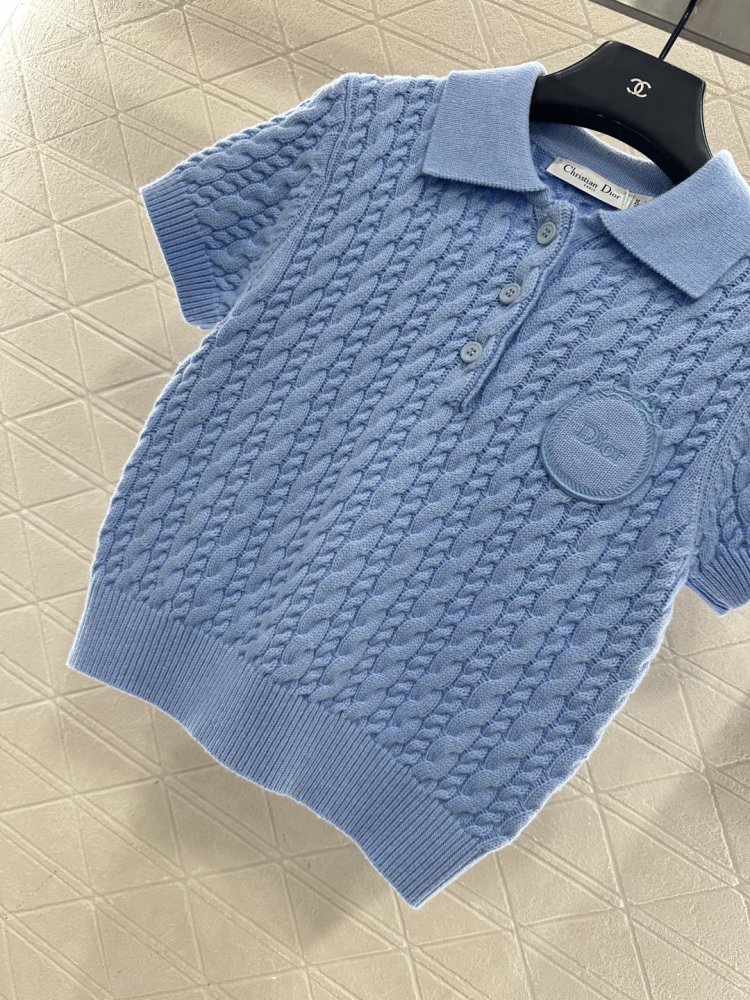 Футболка жіноча фото 5