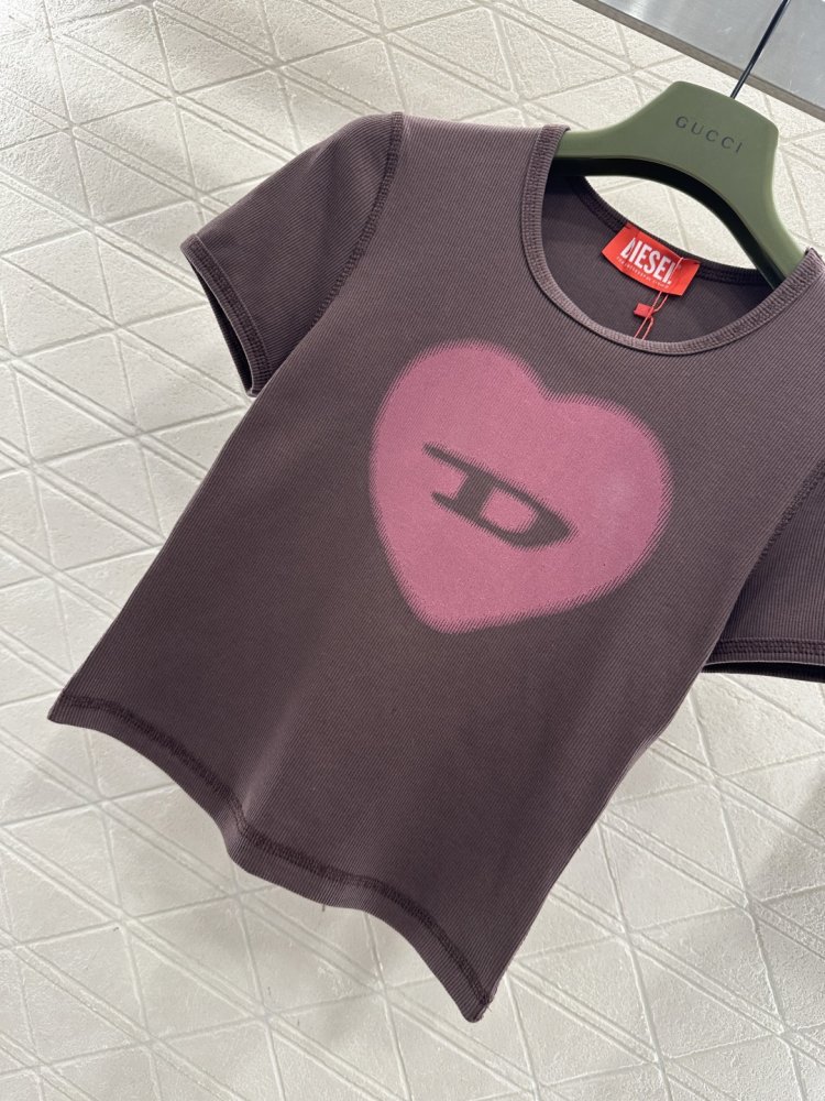 Футболка женская фото 5