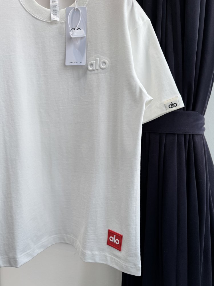 Футболка женская фото 5