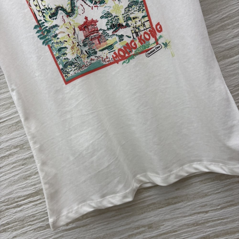 T-shirt women's фото 6