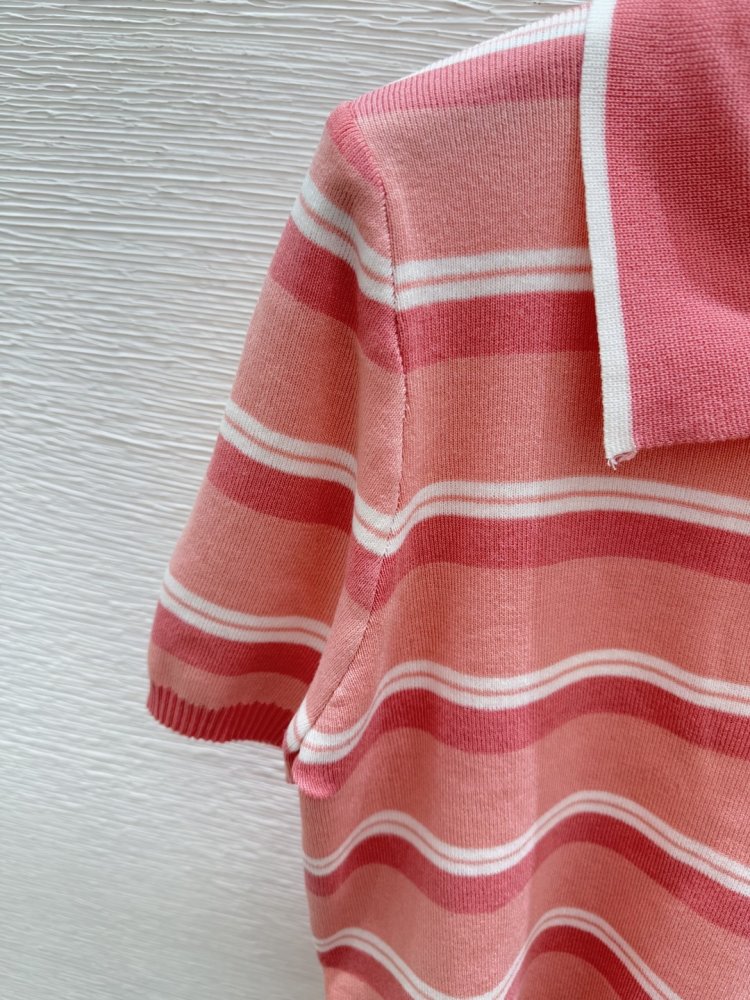 T-shirt women's фото 6