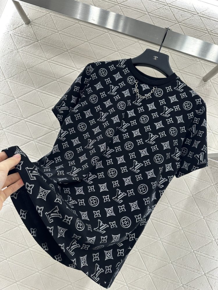 Футболка жіноча фото 6