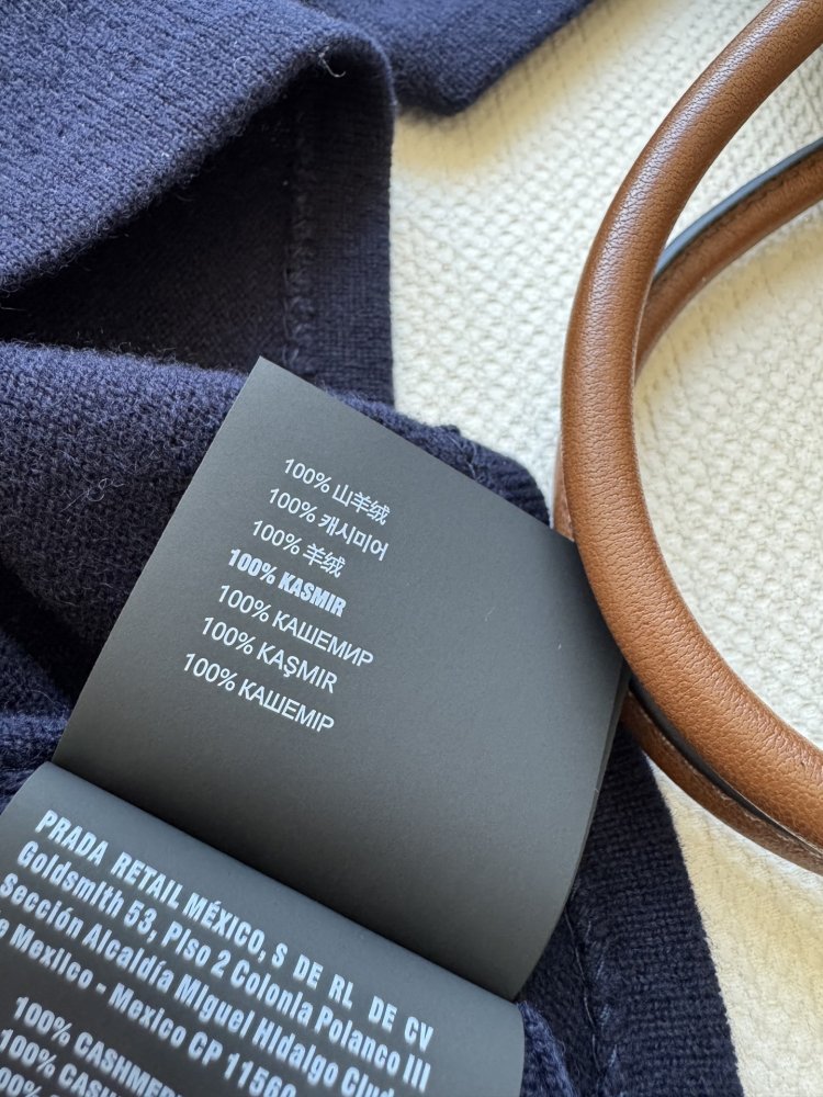 T-shirt women's фото 6