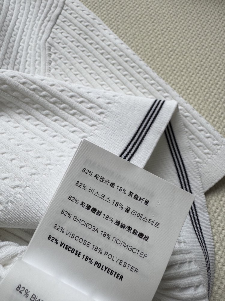 T-shirt women's фото 6