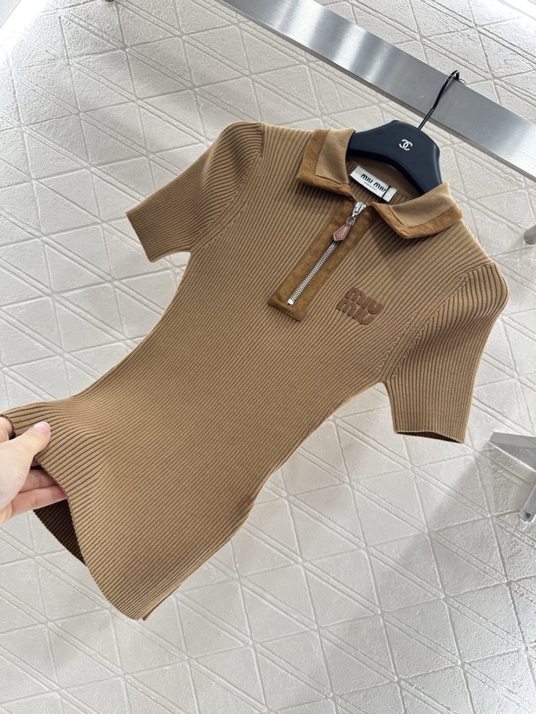 Футболка жіноча фото 6