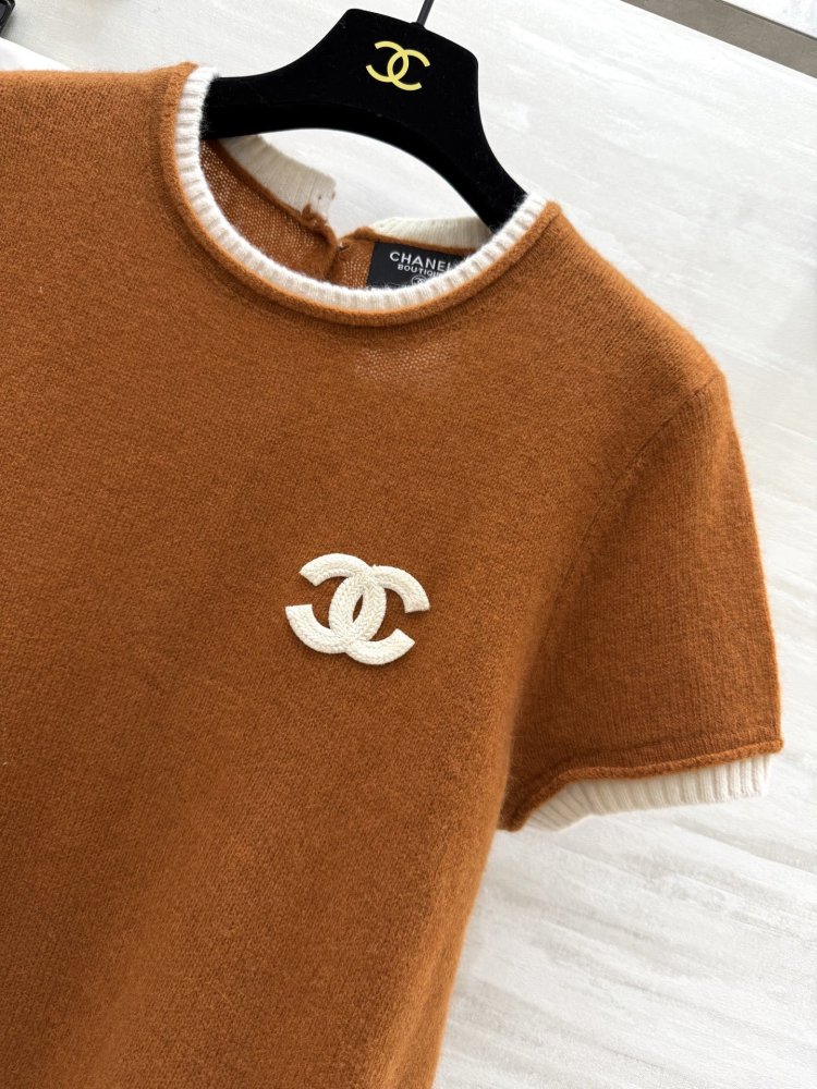 T-shirt women's фото 6