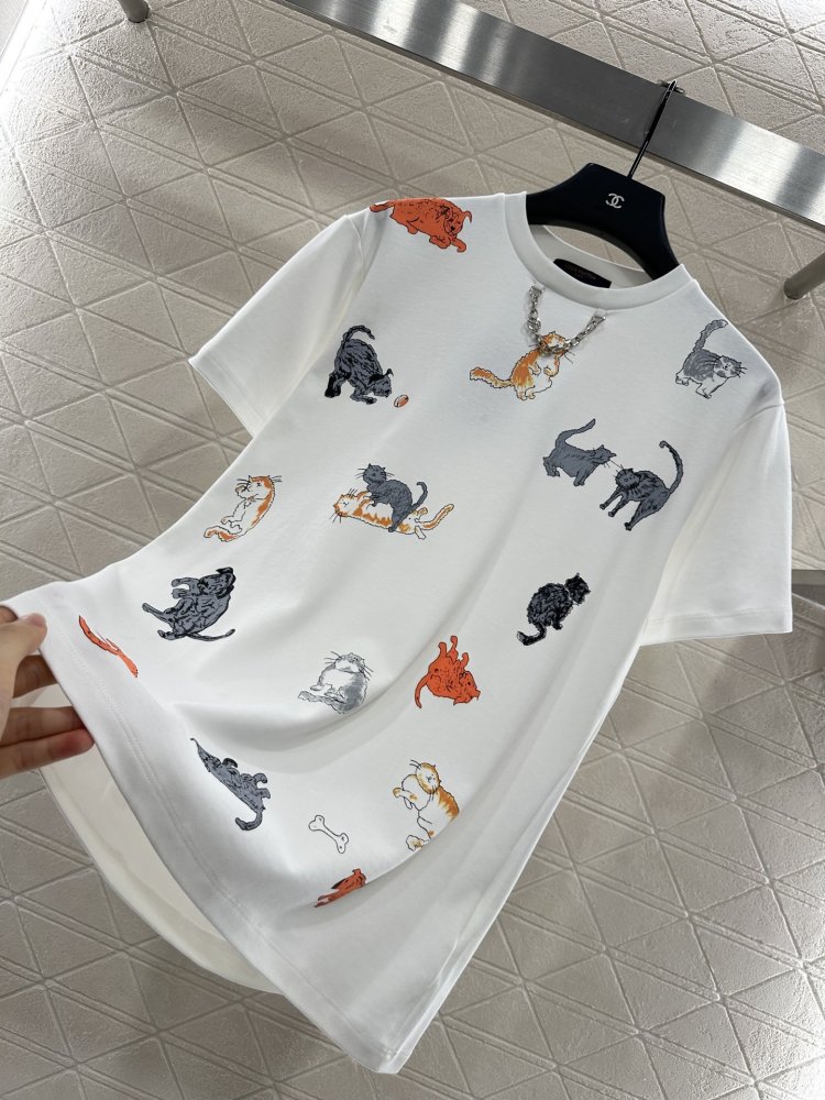 Футболка жіноча фото 6