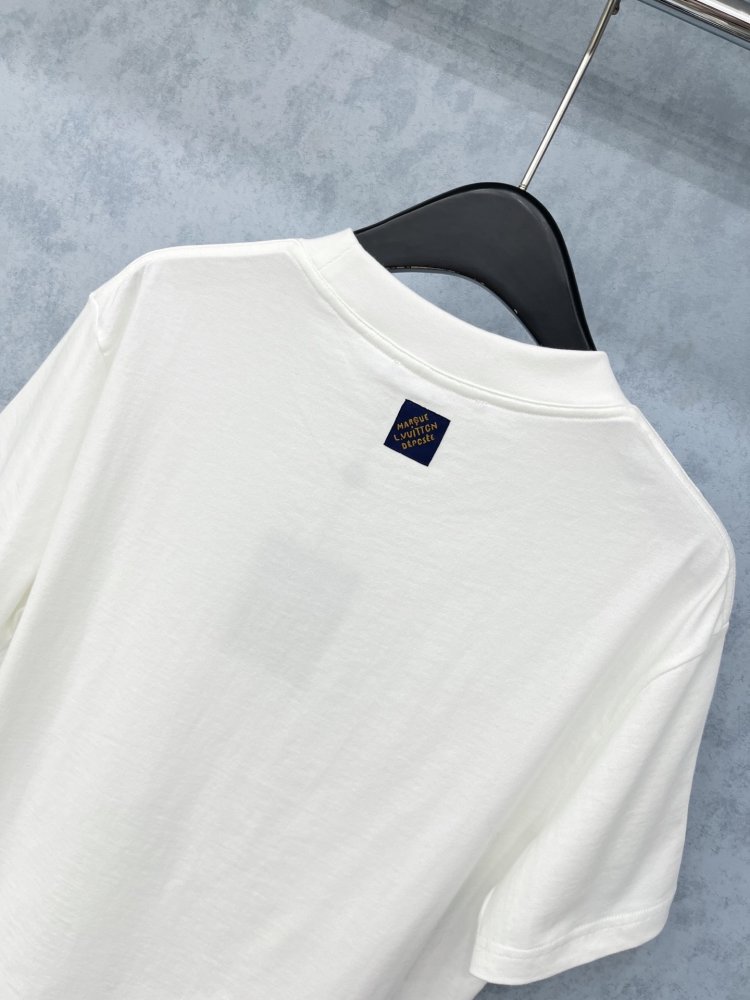 T-shirt women's фото 6