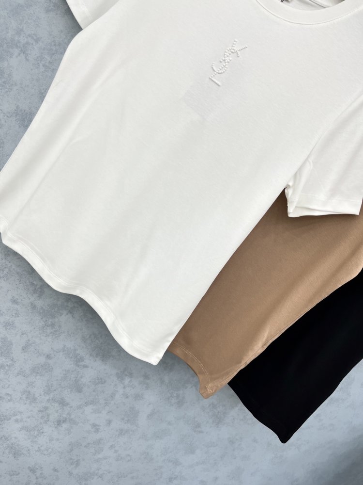 T-shirt women's фото 6