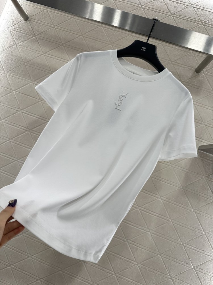 T-shirt women's фото 6