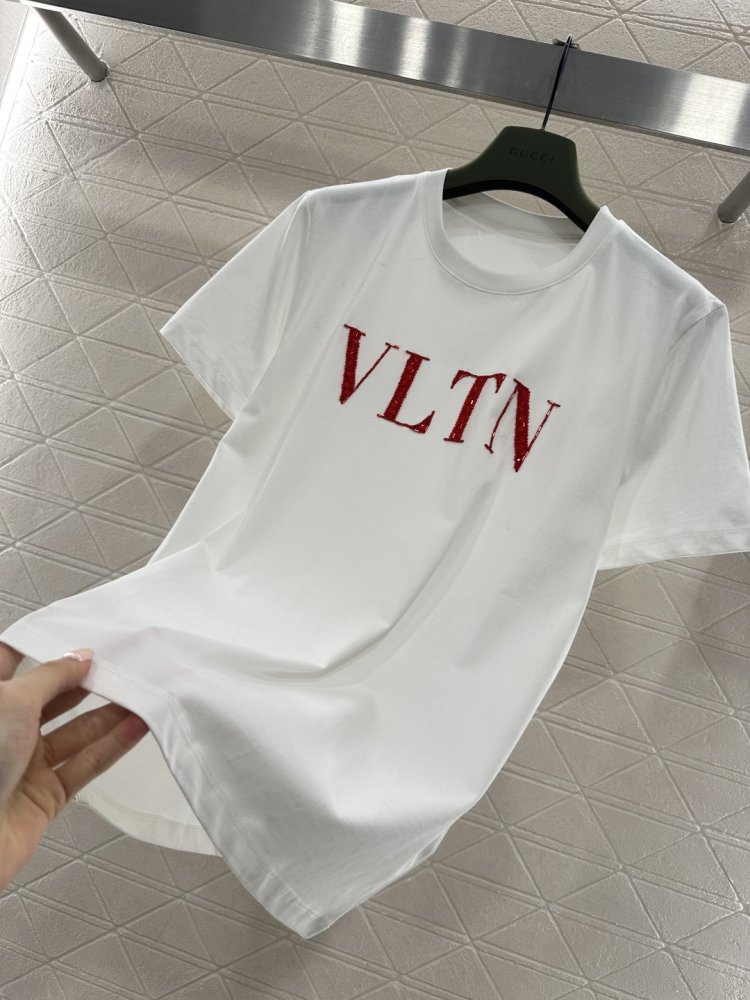 Футболка жіноча фото 6