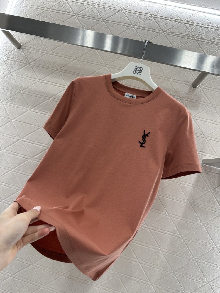 T-shirt women's фото 6