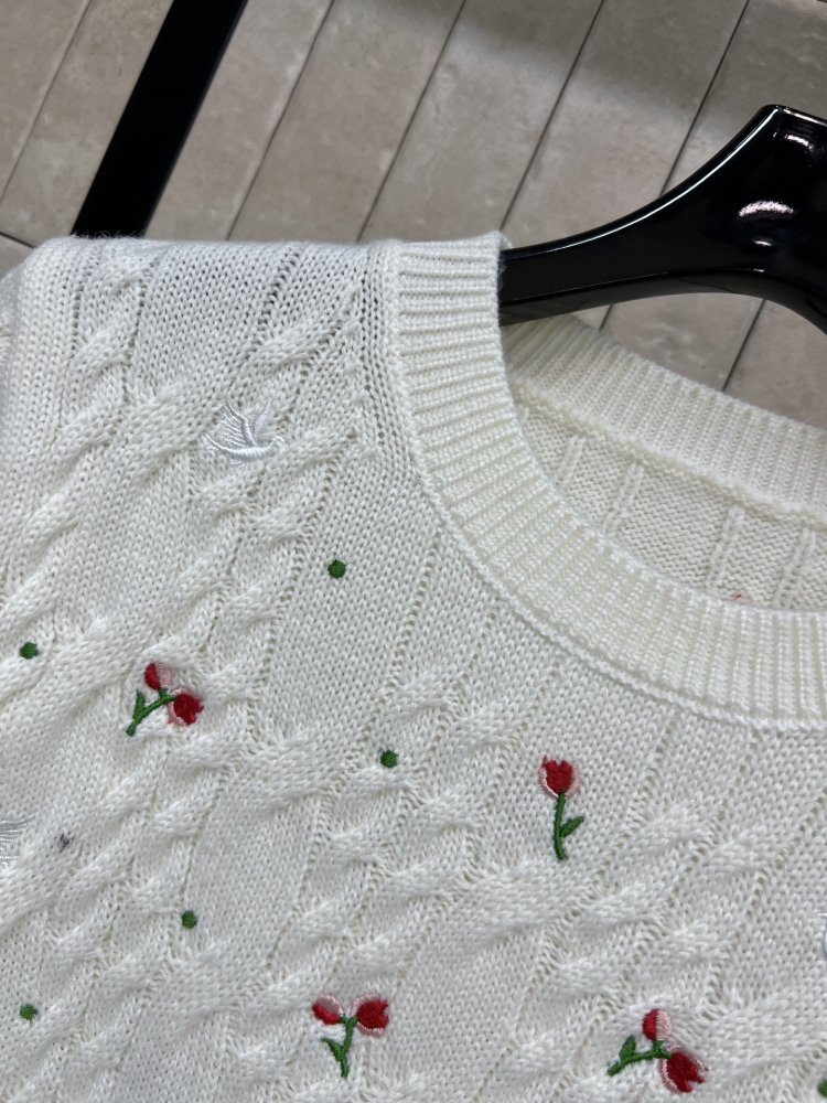 Футболка женская фото 6