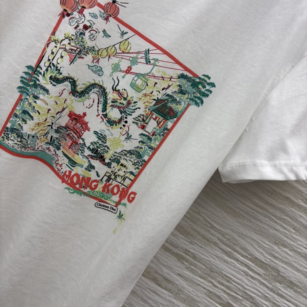 T-shirt women's фото 7