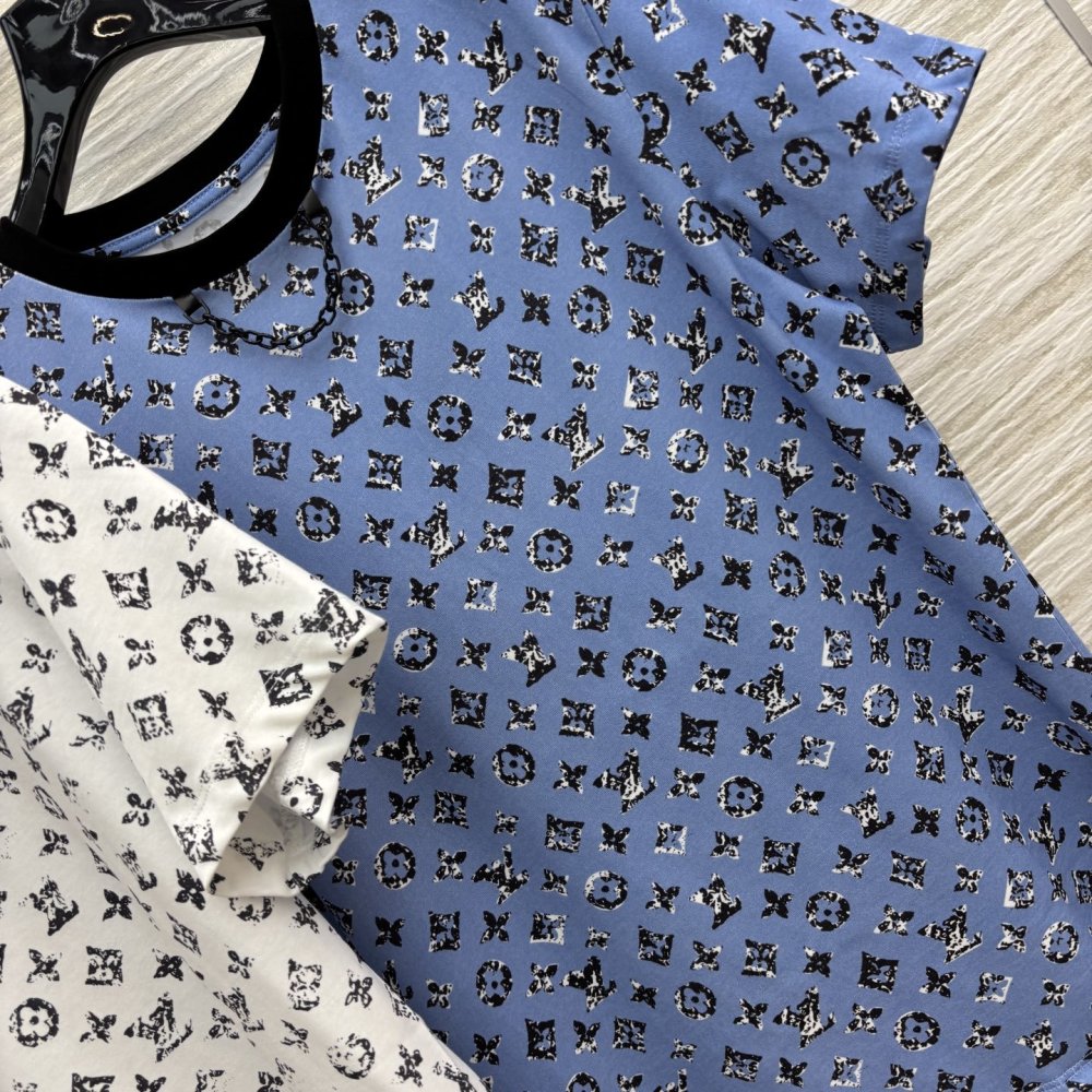 Футболка жіноча фото 7