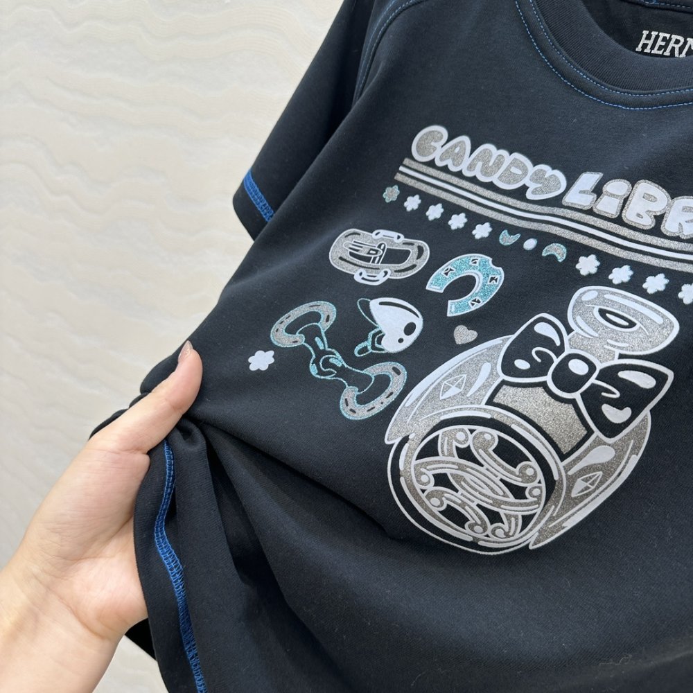 T-shirt women's фото 7