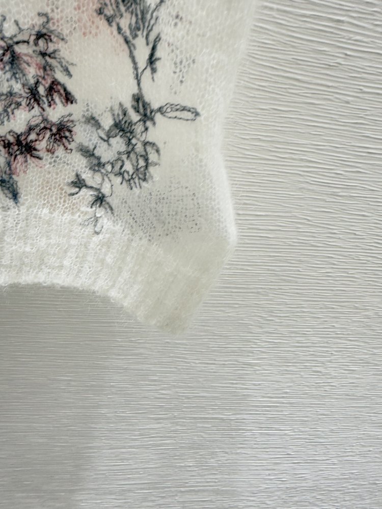 Футболка жіноча фото 7