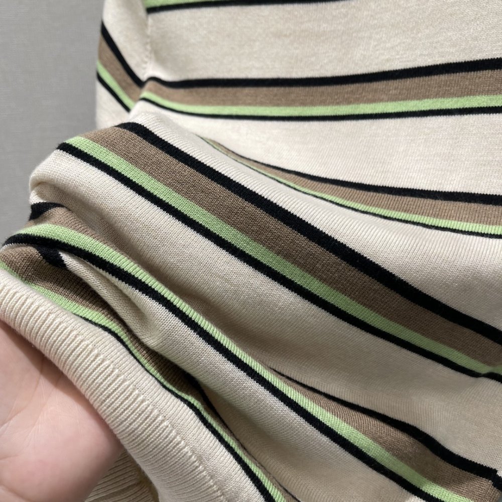 Футболка жіноча фото 7