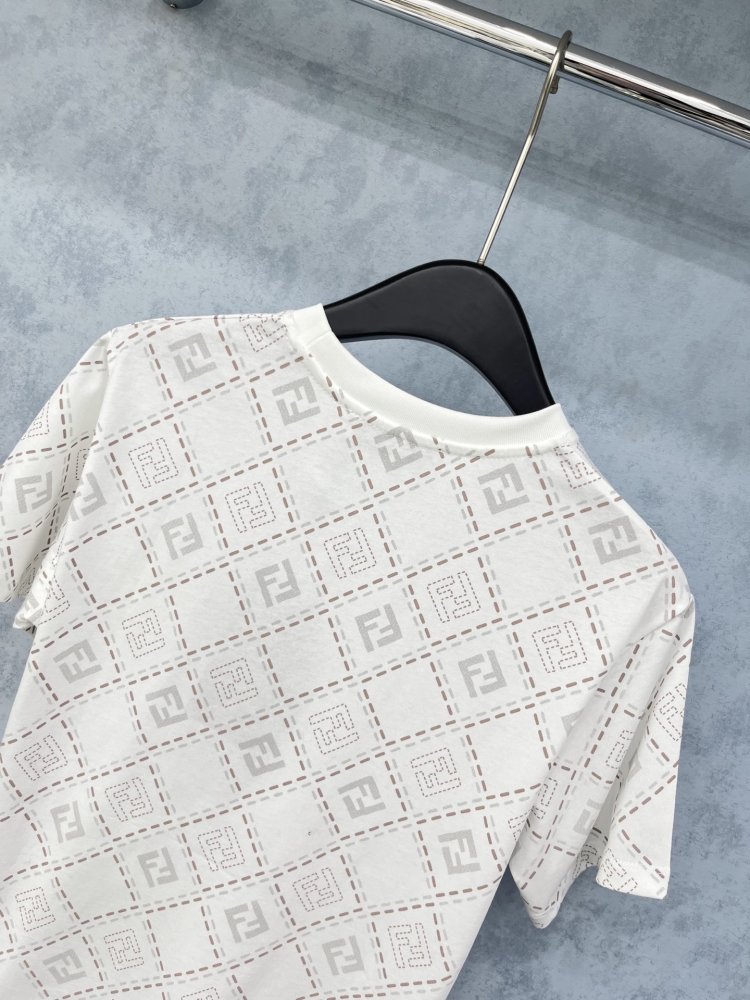 Футболка женская фото 7